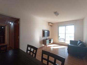 Venta Departamento Rosario barrio Martin  2 dormitorios amplio balcon cerrado