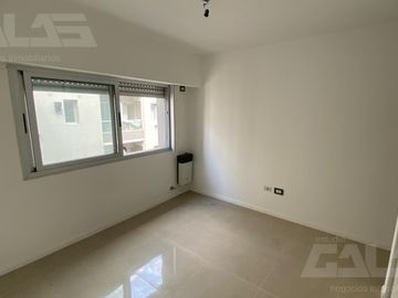 Departamento 2 ambientes - Terraza - Gimnasio - Baño - Ituzaingó norte