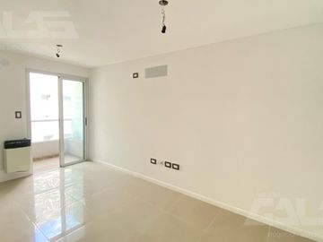 Departamento 2 ambientes - Terraza - Gimnasio - Baño - Ituzaingó norte