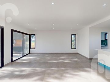 CASA EN VENTA -  LA VICTORIA POLO CLUB