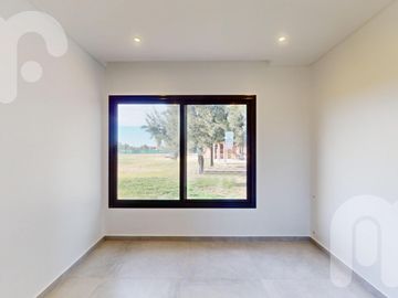 CASA EN VENTA -  LA VICTORIA POLO CLUB