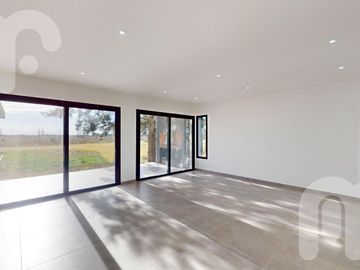 CASA EN VENTA -  LA VICTORIA POLO CLUB