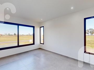 CASA EN VENTA -  LA VICTORIA POLO CLUB