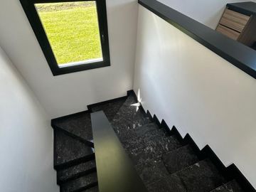 PREVENTA | EXCELENTE CASA EN BARRIO PRIVADO