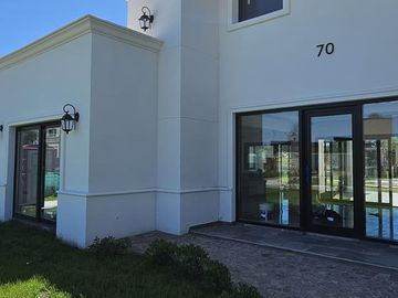PREVENTA | EXCELENTE CASA EN BARRIO PRIVADO