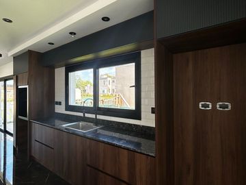 PREVENTA | EXCELENTE CASA EN BARRIO PRIVADO
