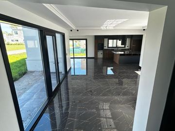 PREVENTA | EXCELENTE CASA EN BARRIO PRIVADO
