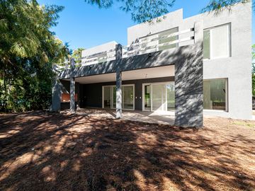 Venta Casa 4 Ambientes 720m2, Santa Clara, Manzanares.