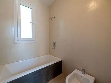 Venta Casa 4 Ambientes 720m2, Santa Clara, Manzanares.
