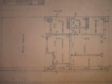 Casa de 2 dormitorios con jardín y pileta