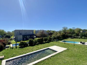 Casa en Venta en San Matias Barrio Privado - A Estrenar