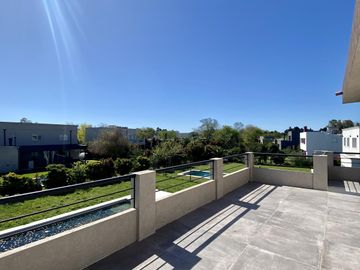 Casa en Venta en San Matias Barrio Privado - A Estrenar