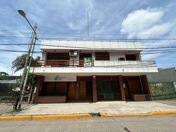 Venta Casa con Oficinas General Rodriguez