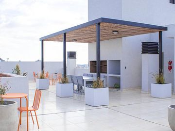 Lencke Vende - Excelente 2 ambientes de categoria, balcon/parrilla, pileta, gym, financiacion