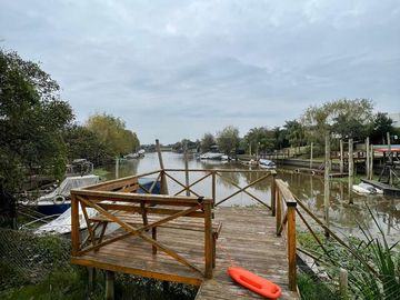 Venta c/renta casa al rio 5 Amb. con Piscina en San Marco Villanueva Tigre GV