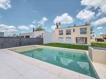 Casa en  Tierra de sueños 3, Sector A