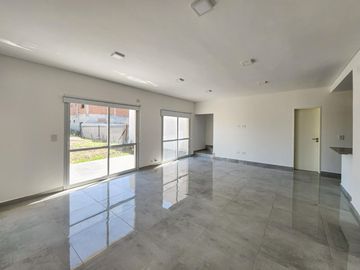 Casa en  Tierra de sueños 3, Sector A