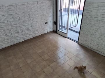 Venta, PH, 2 ambientes, Patio, Ramos Mejía