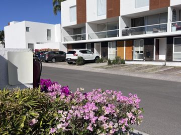 Para Inversionistas Depa $3mdp (Town House) | Juriquilla Santa Fe.