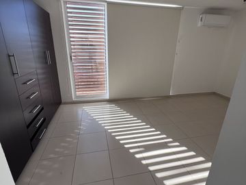 Para Inversionistas Depa $3mdp (Town House) | Juriquilla Santa Fe.