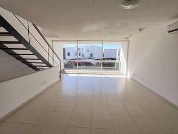Para Inversionistas Depa $3mdp (Town House) | Juriquilla Santa Fe.