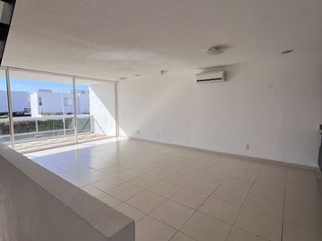 Para Inversionistas Depa $3mdp (Town House) | Juriquilla Santa Fe.