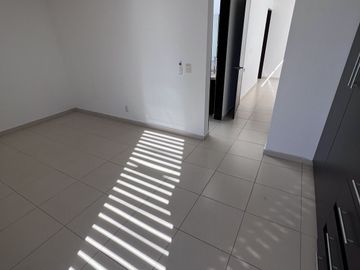 Para Inversionistas Depa $3mdp (Town House) | Juriquilla Santa Fe.