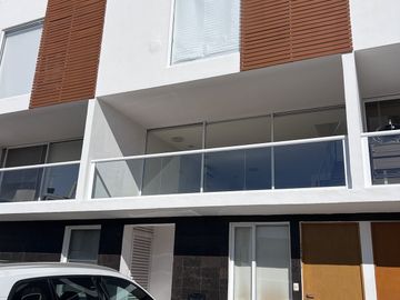 Para Inversionistas Depa $3mdp (Town House) | Juriquilla Santa Fe.