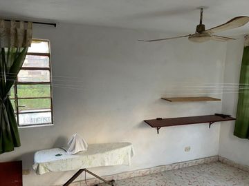 Casa de 5 Recámaras en Residencial Pensiones Mérida Yucatán