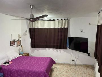 Casa de 5 Recámaras en Residencial Pensiones Mérida Yucatán