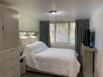 Casa en Venta, Miguel Hidalgo, 5 Recamaras