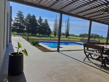 Casa en venta en  La Primavera Golf Carlos Keen Luján