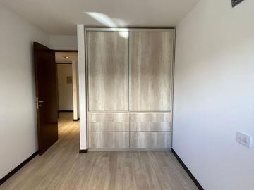 Venta Rosario Centro - Piso Exclusivo - Opcion Cochera - Estrenar Piscina Parrillero