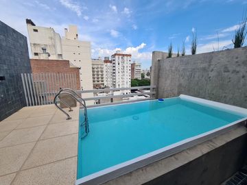 Venta Rosario Centro - Piso Exclusivo - Opcion Cochera - Estrenar Piscina Parrillero