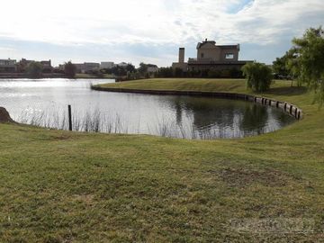 Lote a LA LAGUNA en venta en Los Alisos - Nordelta