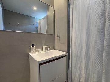 Venta Departamento,Villa Urquiza, 3 ambientes,cochera, baulera, parrilla propia, full amenities