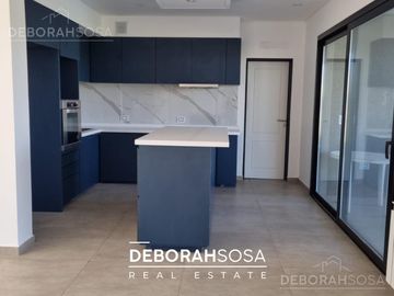 Casa en venta alquiler 5 ambientes pileta Barrio privado El Naudir Escobar
