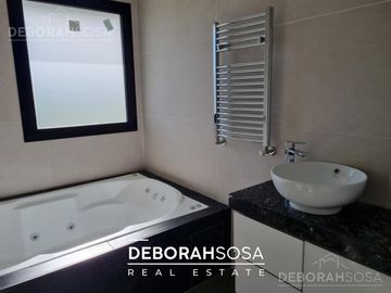 Casa en venta alquiler 5 ambientes pileta Barrio privado El Naudir Escobar