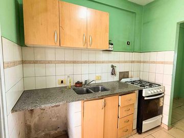 Departamento en venta - 2 Dormitorios 2 Baños - Cochera - 87Mts2 - La Plata