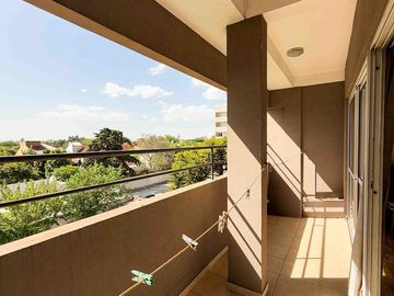 Departamento en venta - 2 Dormitorios 2 Baños - Cochera - 87Mts2 - La Plata