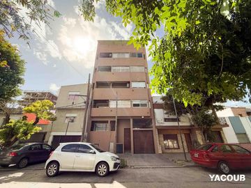 Departamento en venta - 2 Dormitorios 2 Baños - Cochera - 87Mts2 - La Plata