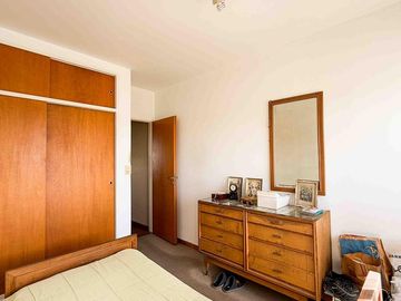 Departamento en venta - 2 Dormitorios 2 Baños - Cochera - 87Mts2 - La Plata