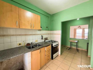 Departamento en venta - 2 Dormitorios 2 Baños - Cochera - 87Mts2 - La Plata