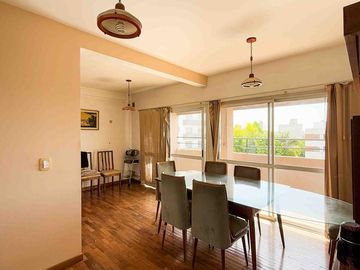 Departamento en venta - 2 Dormitorios 2 Baños - Cochera - 87Mts2 - La Plata
