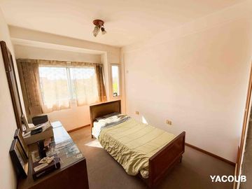 Departamento en venta - 2 Dormitorios 2 Baños - Cochera - 87Mts2 - La Plata