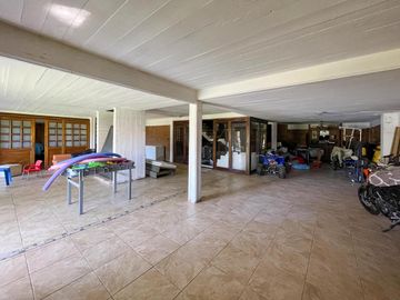 Quinta de 5 dormitorios sobre terreno de 3.744m² en Funes