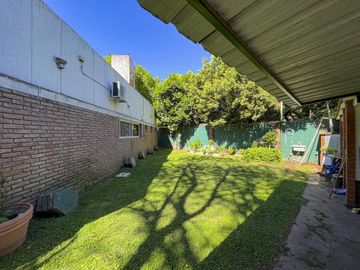 Quinta de 5 dormitorios sobre terreno de 3.744m² en Funes