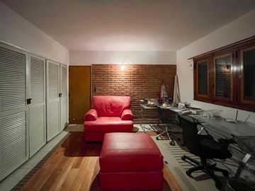 Quinta de 5 dormitorios sobre terreno de 3.744m² en Funes