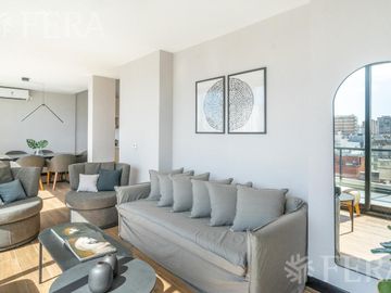 Venta de Departamento duplex de 4 ambientes con dos balcones en Colegiales