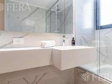 Venta de Departamento duplex de 4 ambientes con dos balcones en Colegiales